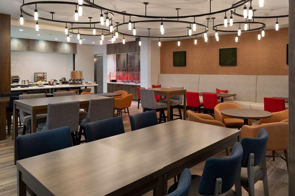 Hilton Garden Inn Visalia, Ca Restaurant billede